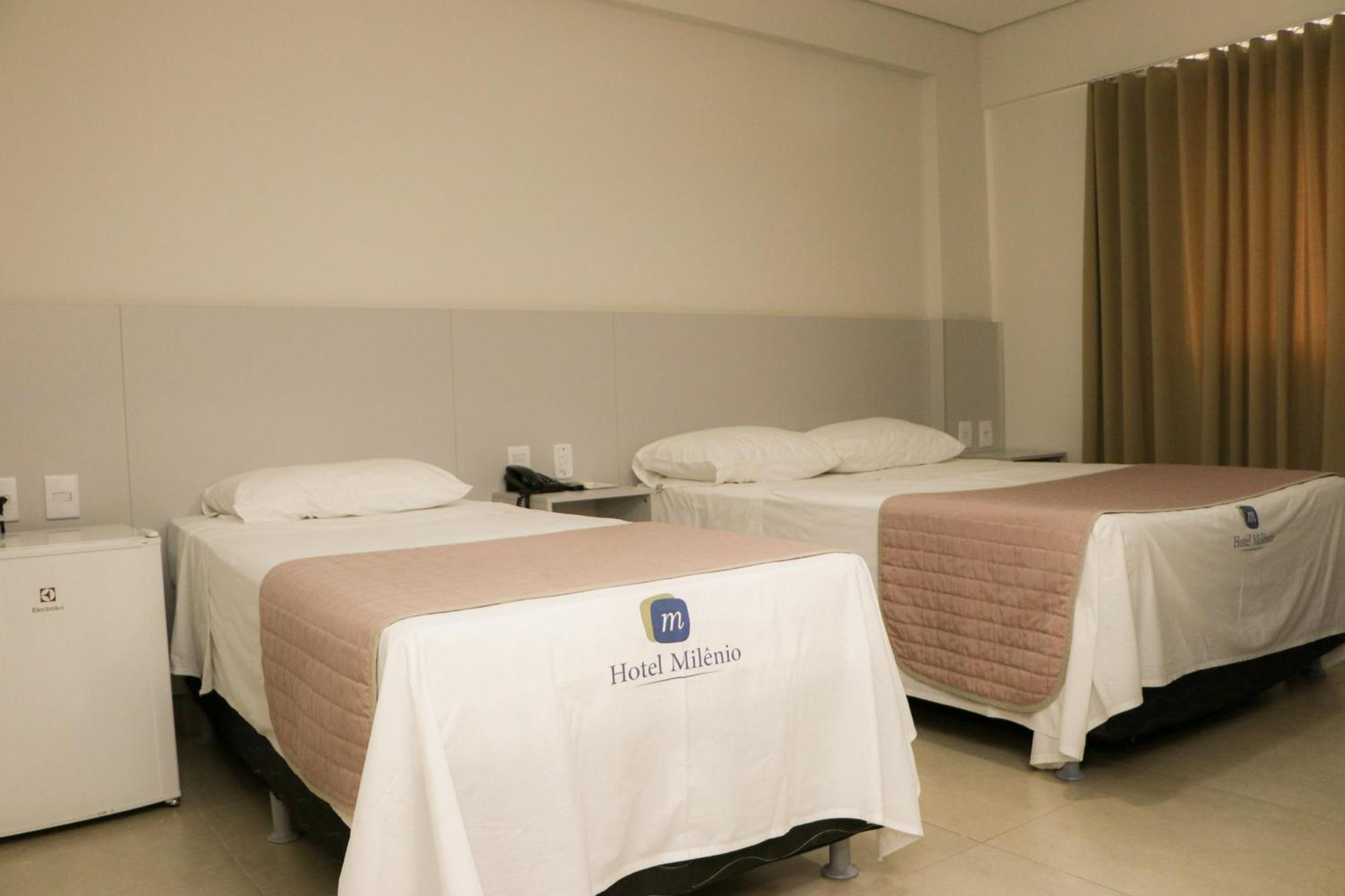 Hotel Milenio Ponte Nova Extérieur photo